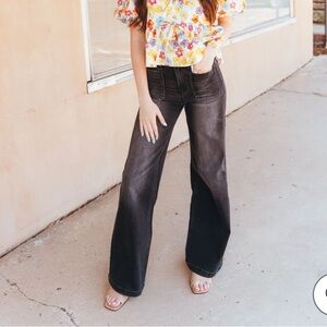 NWT  Wide-Leg Jeans by Vervet